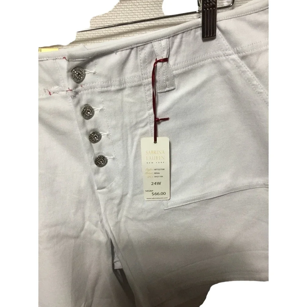 Sabrina Lauren Ultra Soft Stretch Shorts Size 24W NWT
